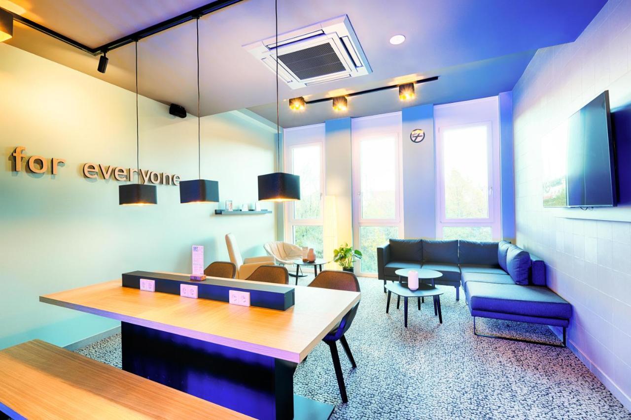 B&B Hotel Nuernberg-West 外观 照片